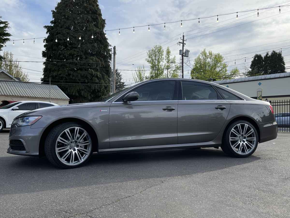2012 Audi A6 3.0T Prestige photo 6