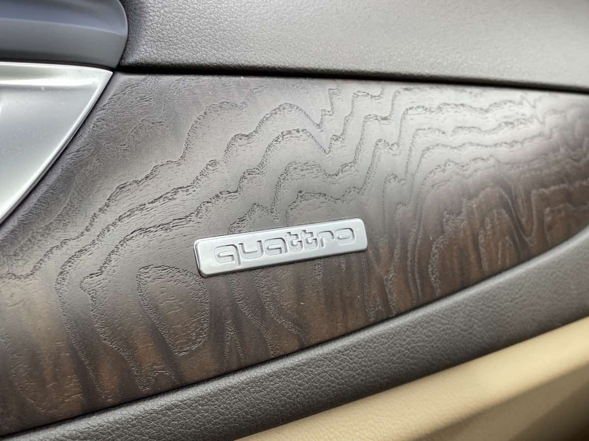 2012 Audi A6 3.0T Prestige photo 23