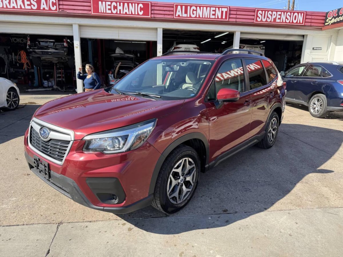 2019 Subaru Forester Premium - Photo 4