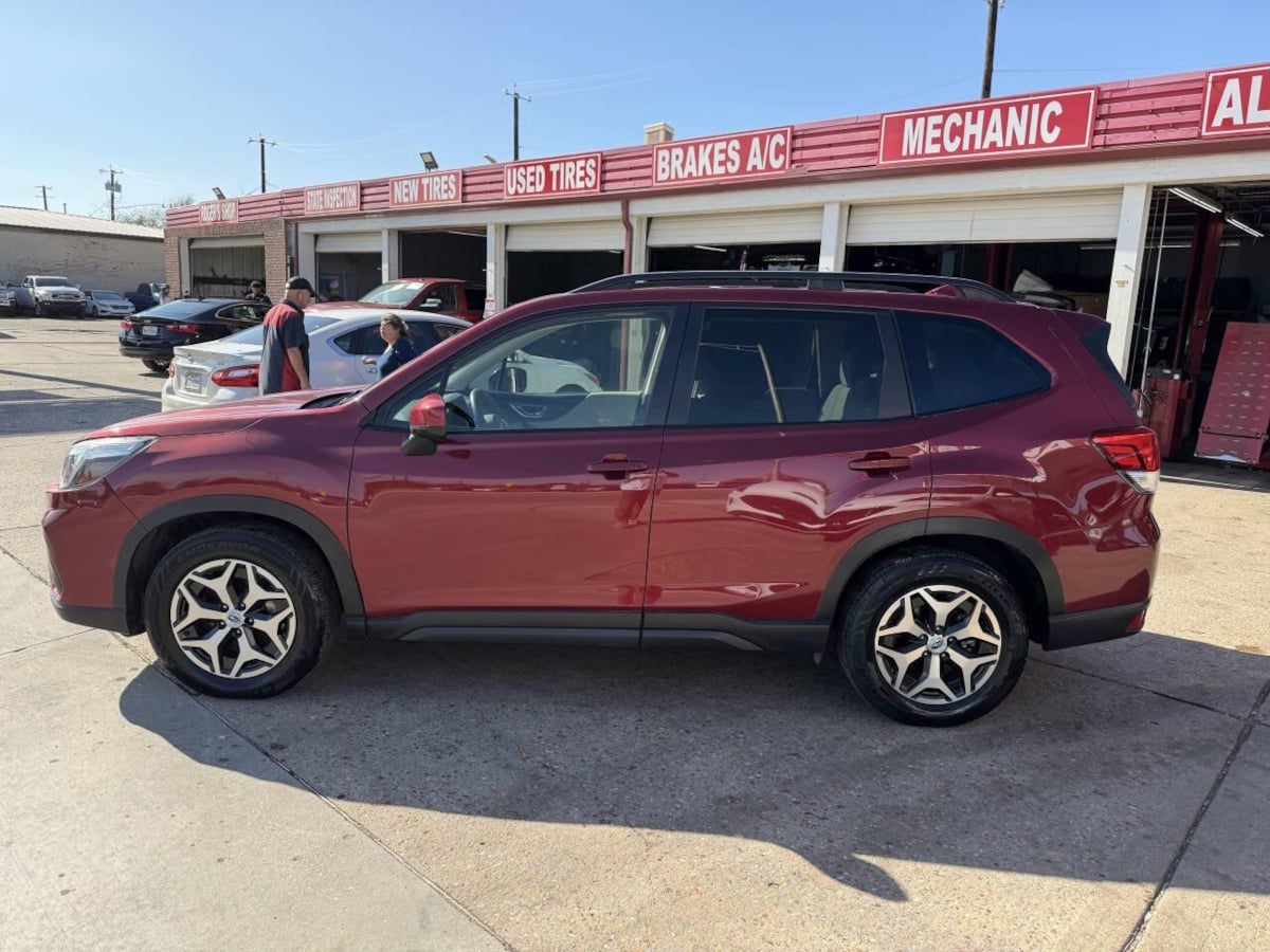 2019 Subaru Forester Premium - Photo 5