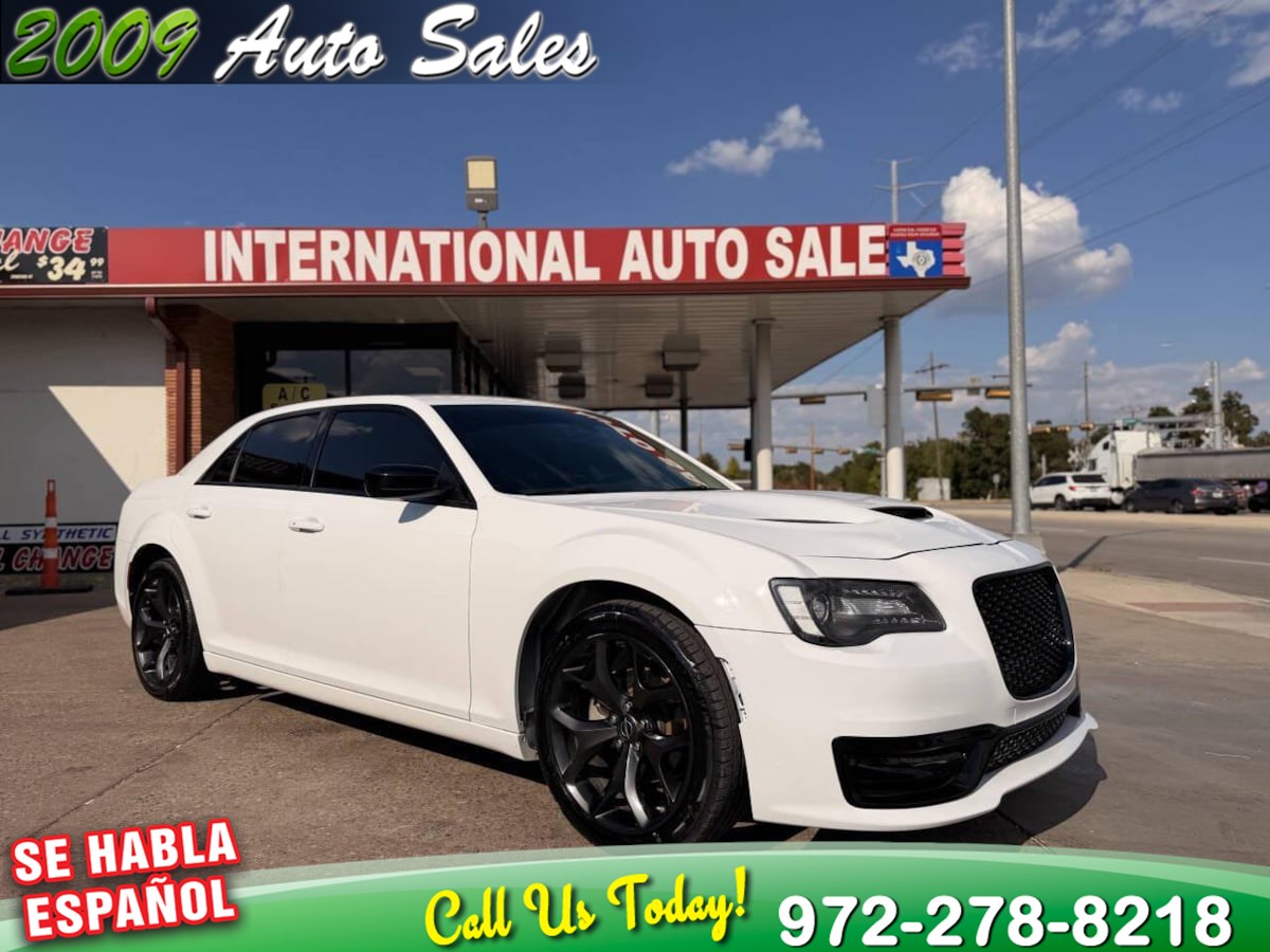 2023 Chrysler 300 Touring