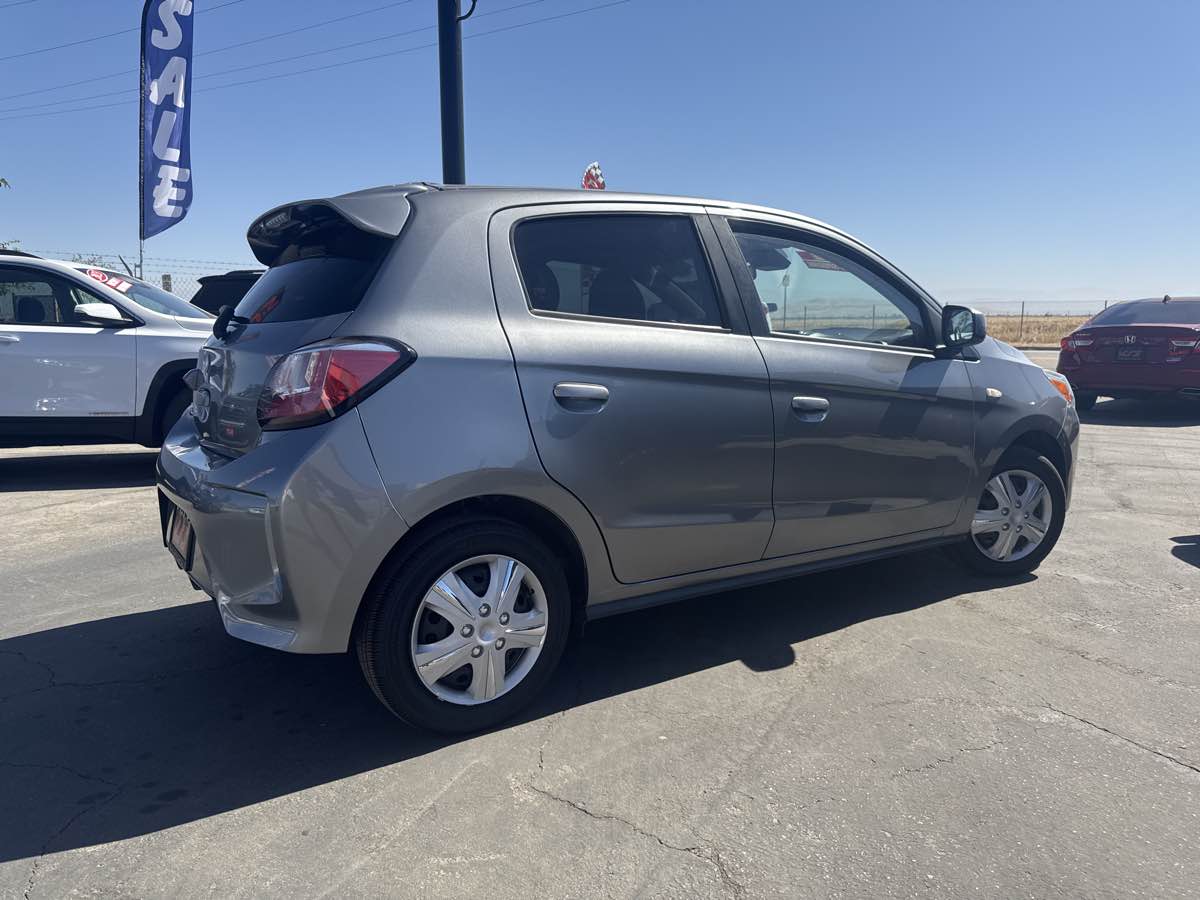 2021 Mitsubishi Mirage ES - Photo 4
