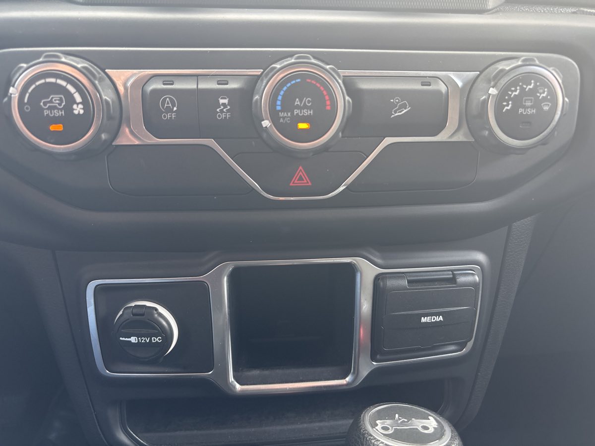 2019 Jeep Wrangler Unlimited Sport - Photo 14