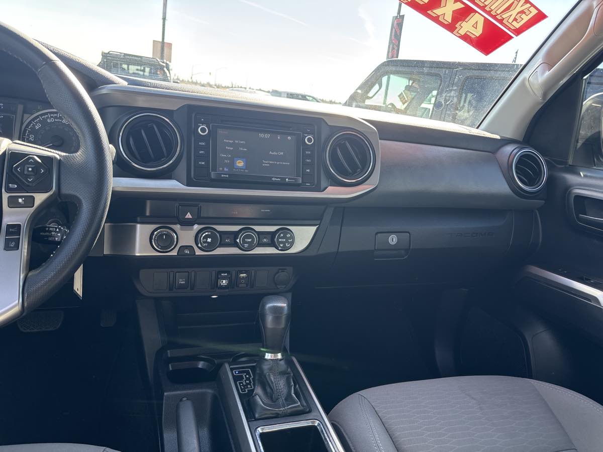 2019 Toyota Tacoma SR5 - Photo 11