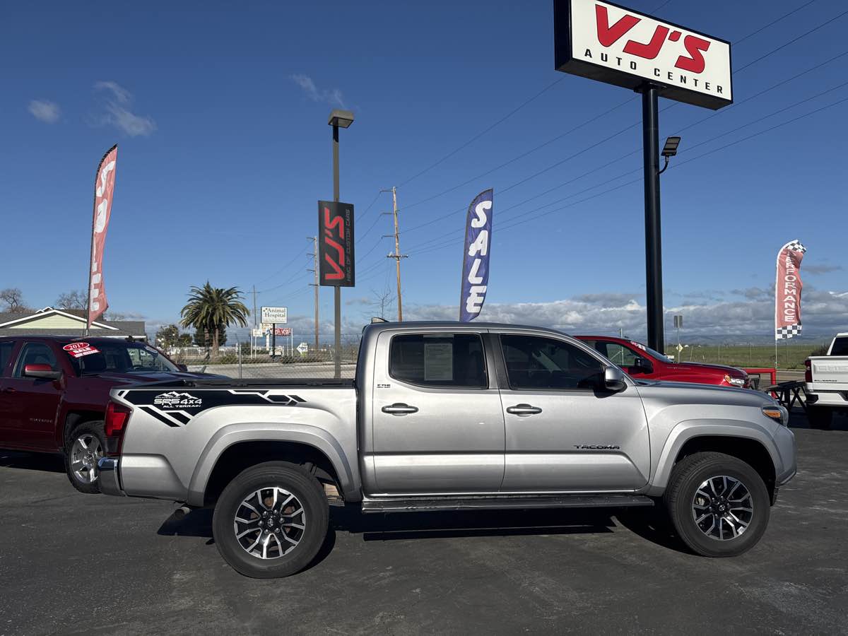 2019 Toyota Tacoma SR5 - Photo 6
