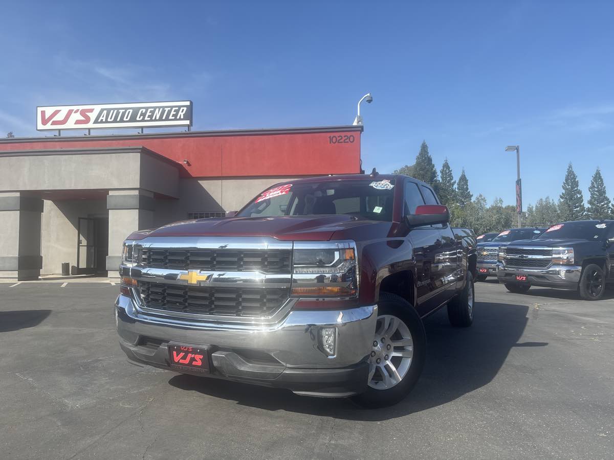 2017 Chevrolet Silverado 1500 LT Double Cab Std Box's photo