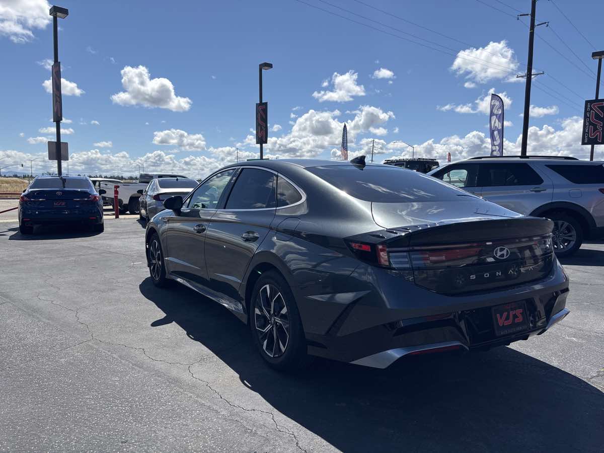 2024 Hyundai Sonata SEL - Photo 20