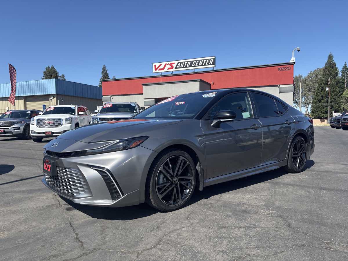 2025 Toyota Camry XSE