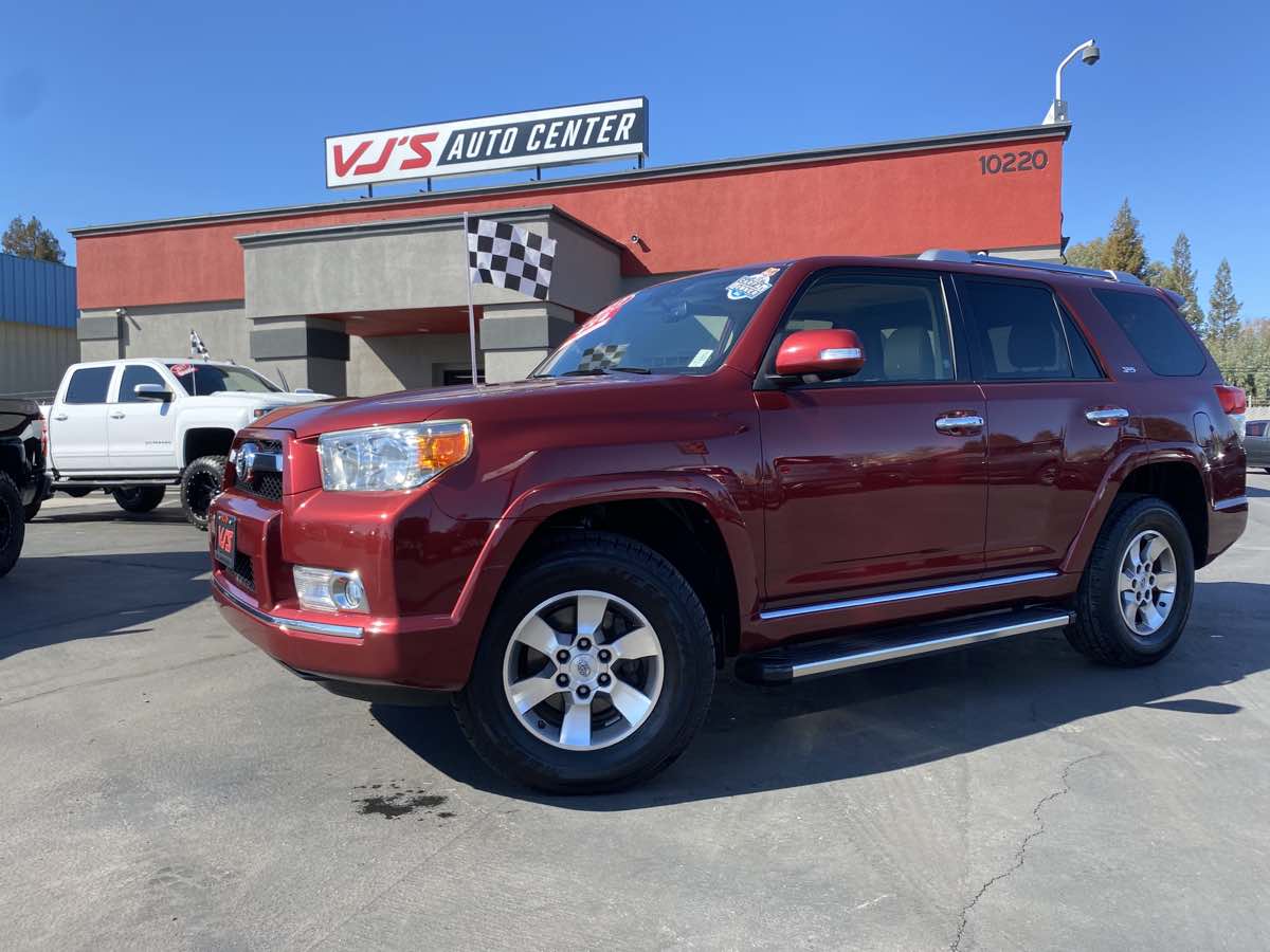 2013 Toyota 4Runner SR5 SPORT