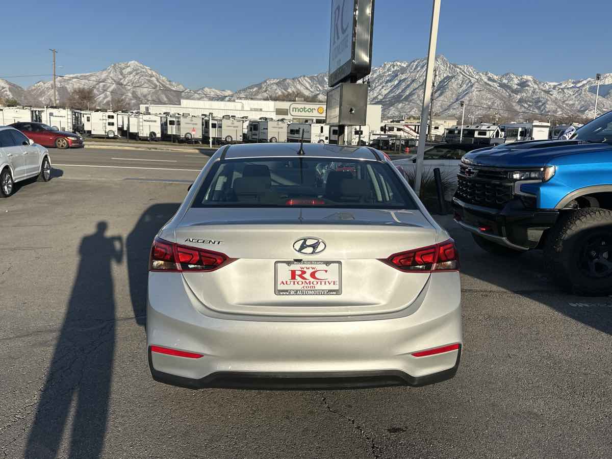 2021 Hyundai Accent SE photo 4