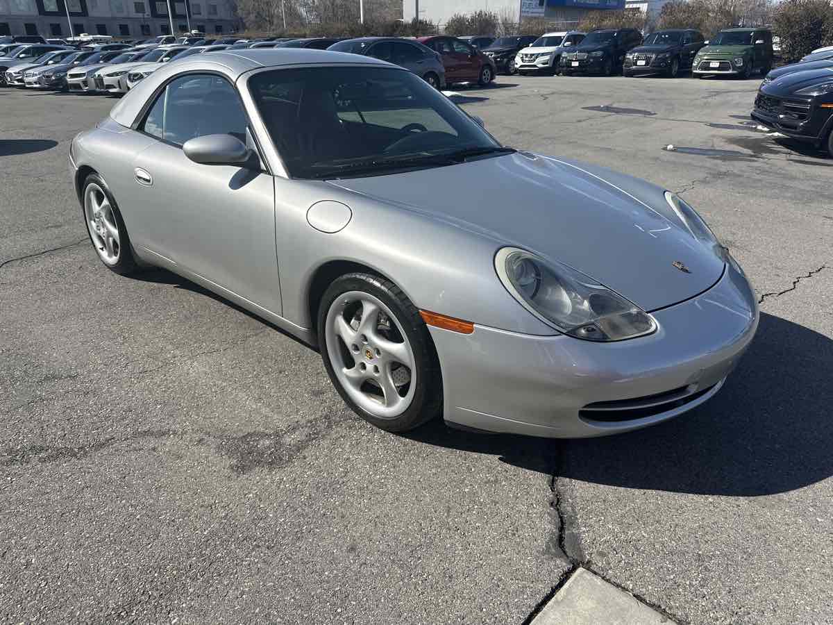 2001 Porsche 911 Cabriolet photo 4