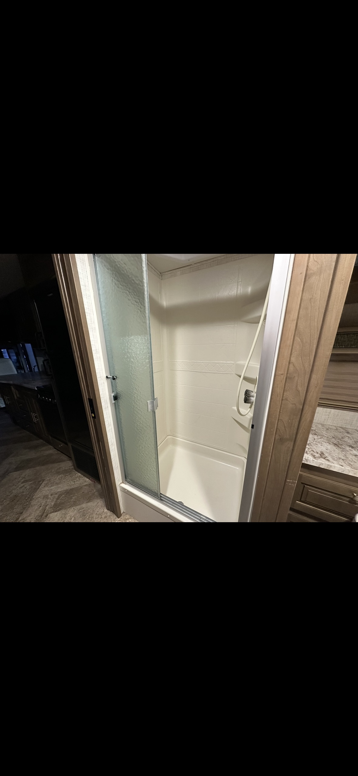 2018 Ford F-53 - Photo 12