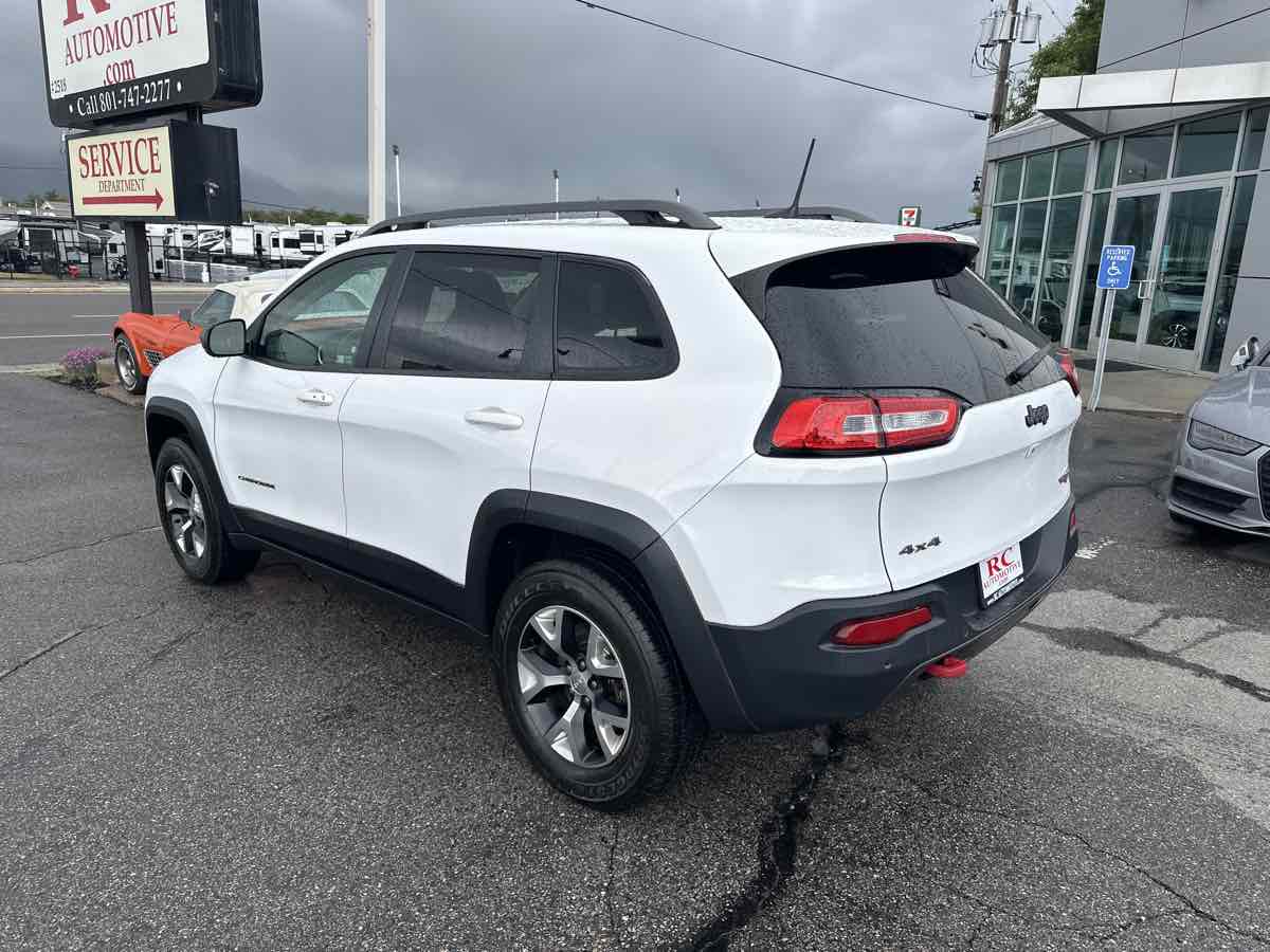 2018 Jeep Cherokee Trailhawk - Photo 8