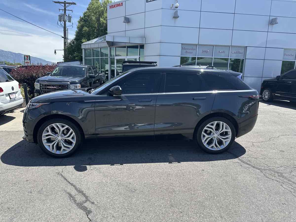 2018 Land Rover Range Rover Velar R-Dynamic HSE photo 8