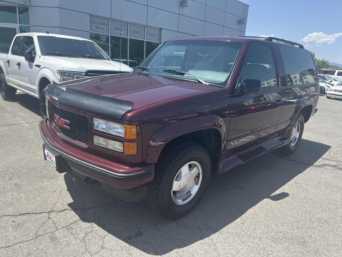 1994 GMC Yukon - Photo 2