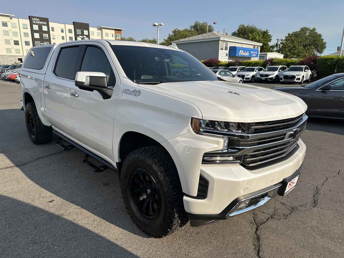 2021 Chevrolet Silverado 1500 High Country photo 4