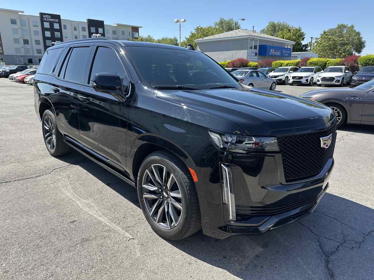 2022 Cadillac Escalade Sport photo 4