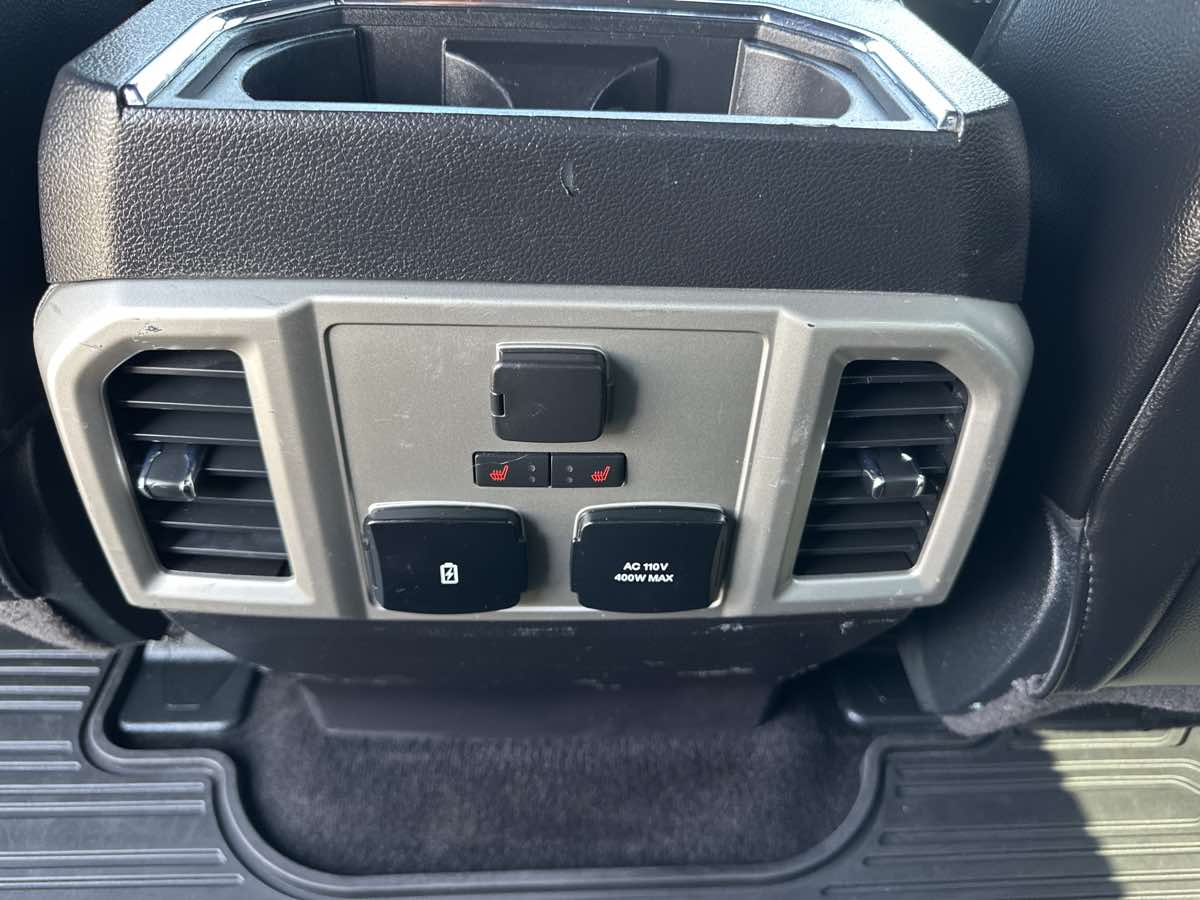 2017 Ford F-150 XLT - Photo 14