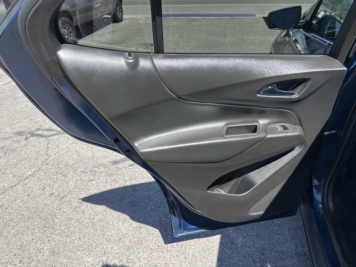 2021 Chevrolet Equinox LT - Photo 13