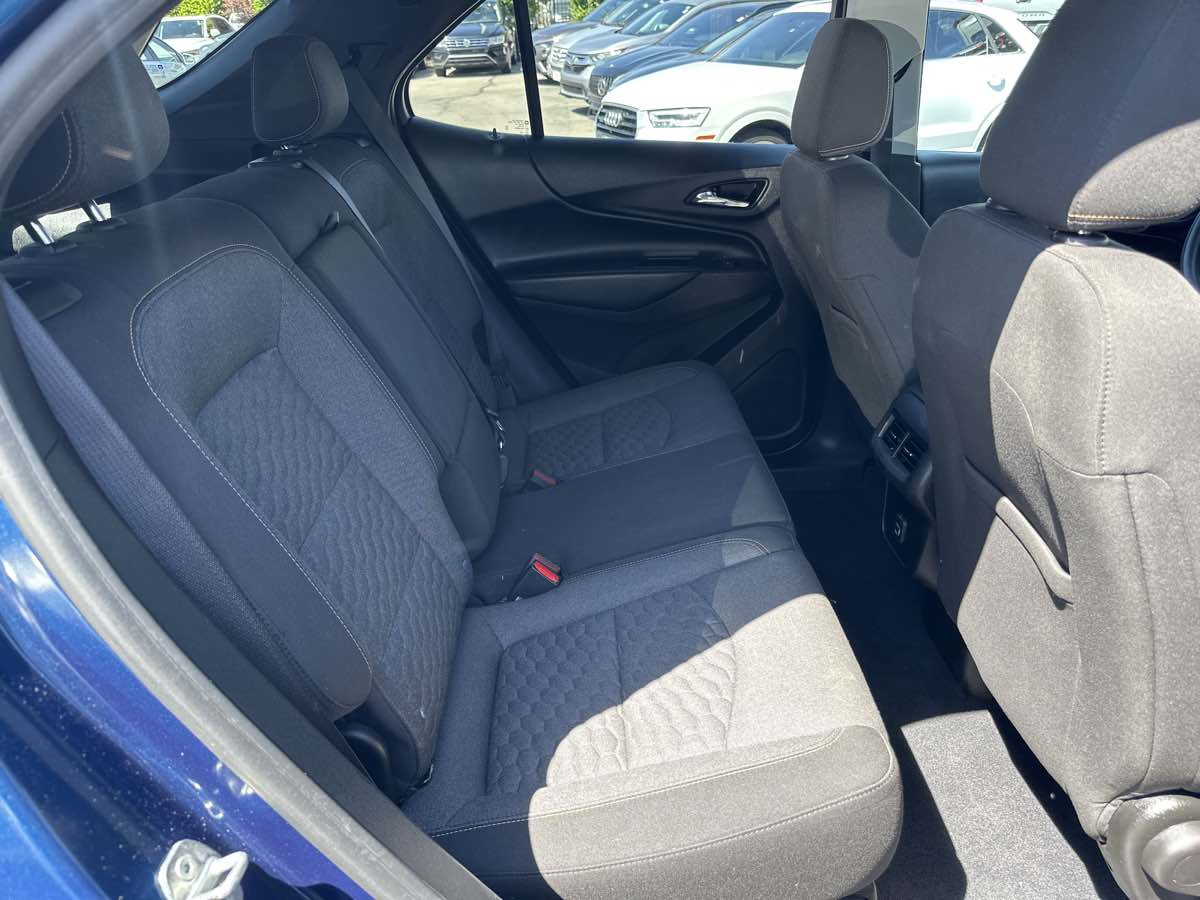 2021 Chevrolet Equinox LT - Photo 17
