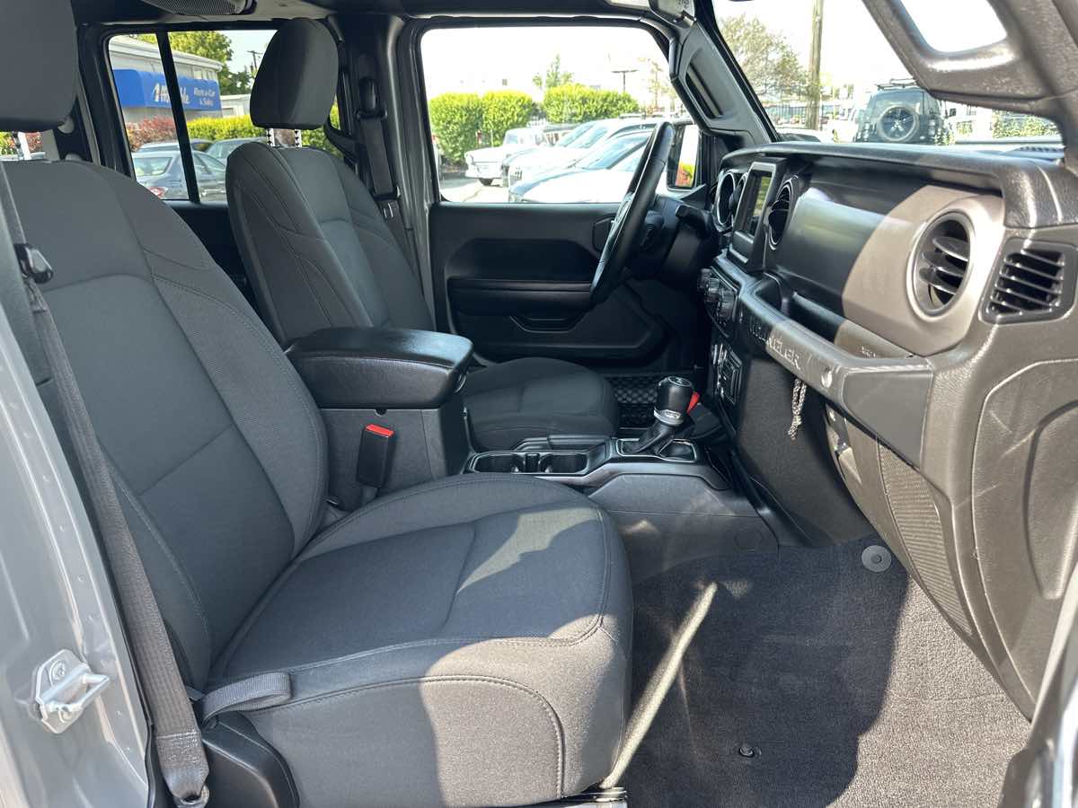2021 Jeep Wrangler Unlimited Sport S photo 19