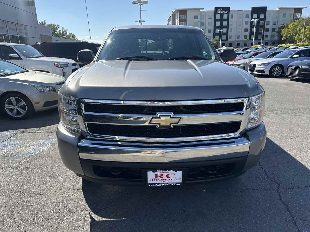 2008 Chevrolet Silverado 1500 photo 3