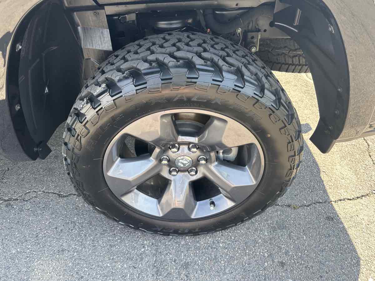 2022 Ram 1500 Big Horn photo 8