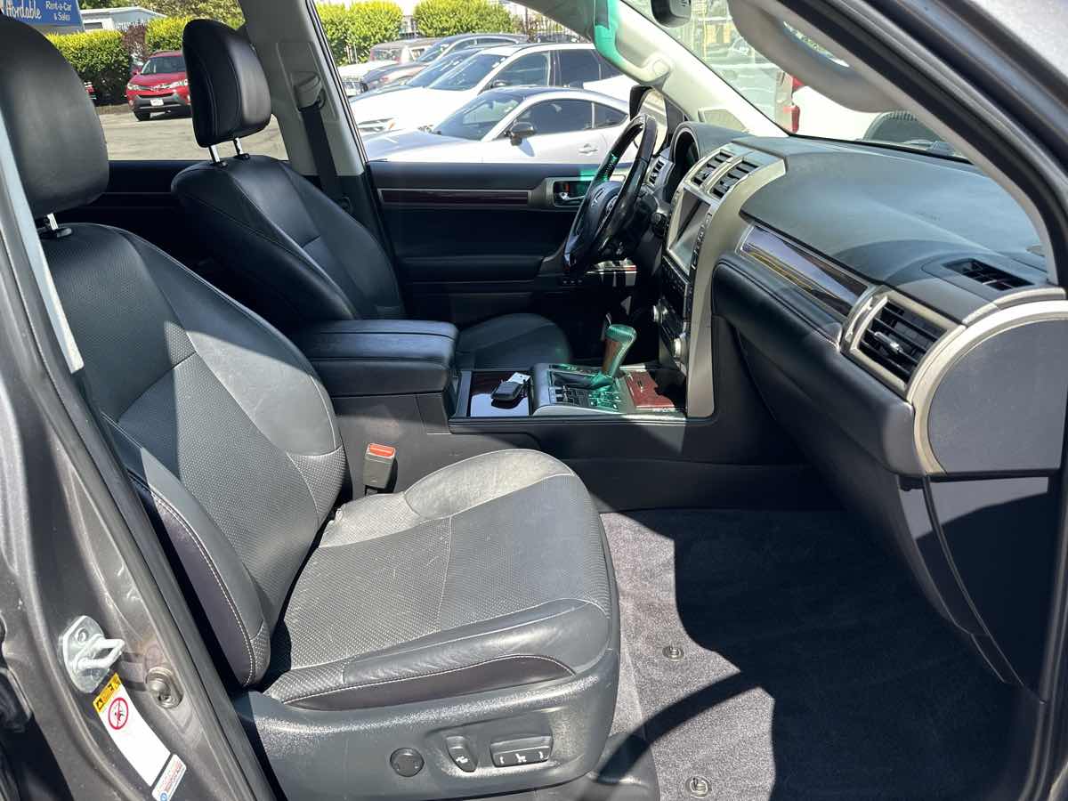 2017 Lexus GX 460 Luxury photo 14