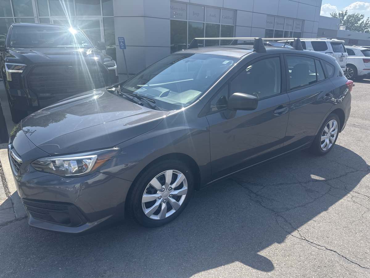 2020 Subaru Impreza Base photo 2
