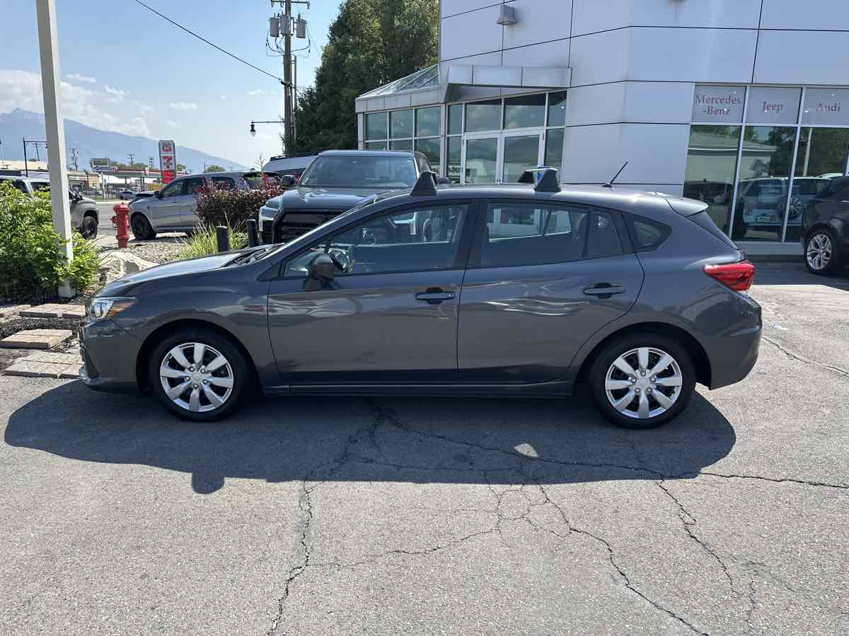 2020 Subaru Impreza Base photo 8