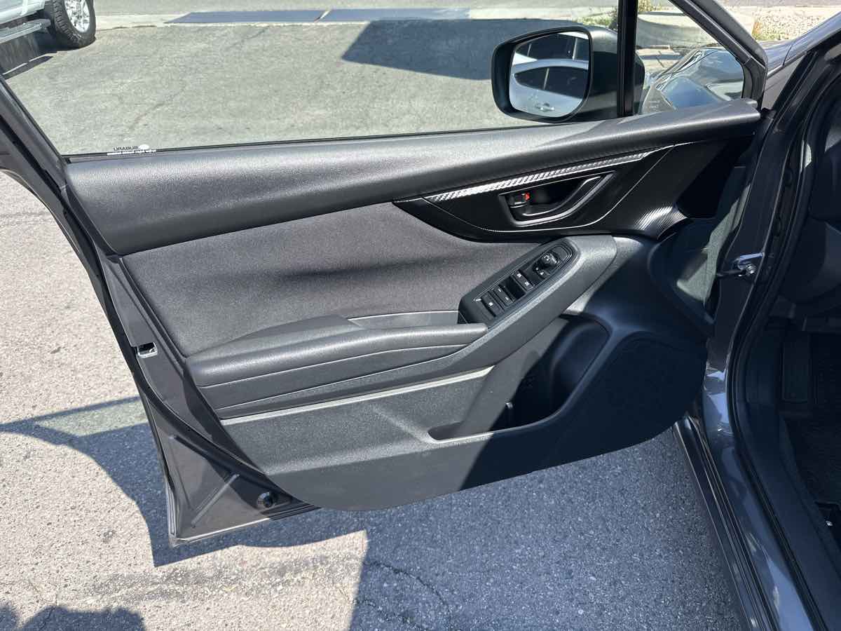 2020 Subaru Impreza Base photo 10