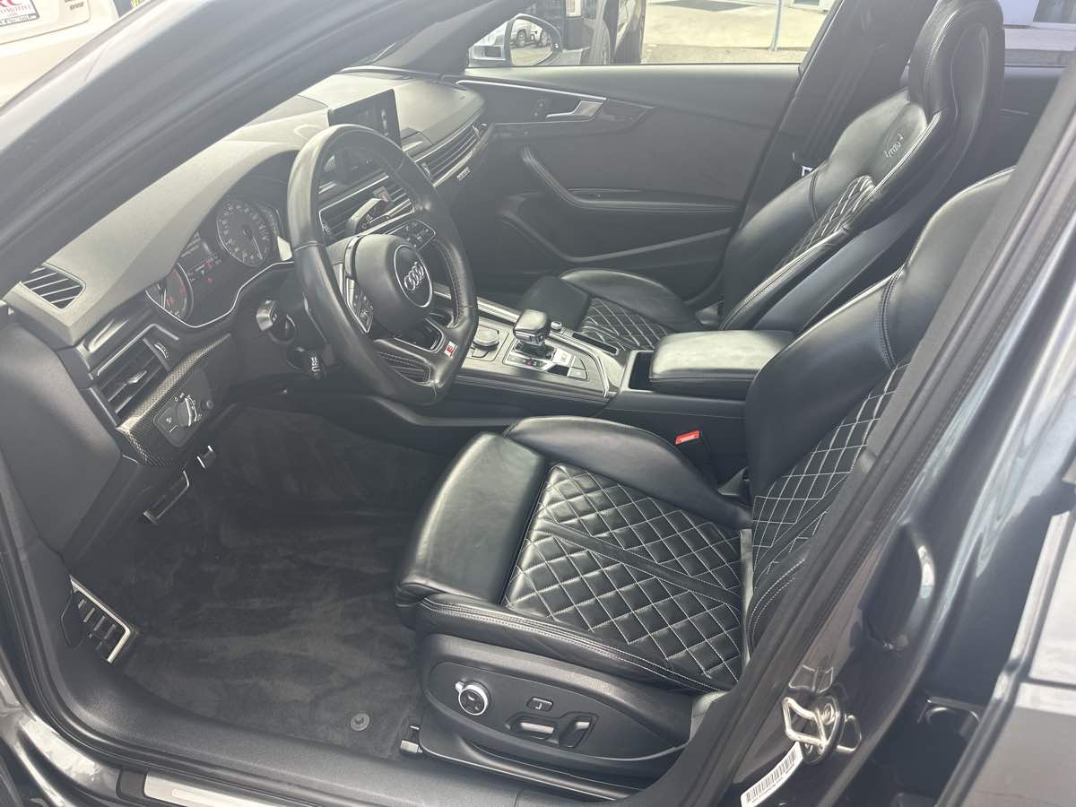 2018 Audi S4 Premium Plus photo 11