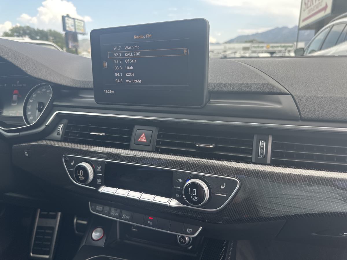 2018 Audi S4 Premium Plus photo 21