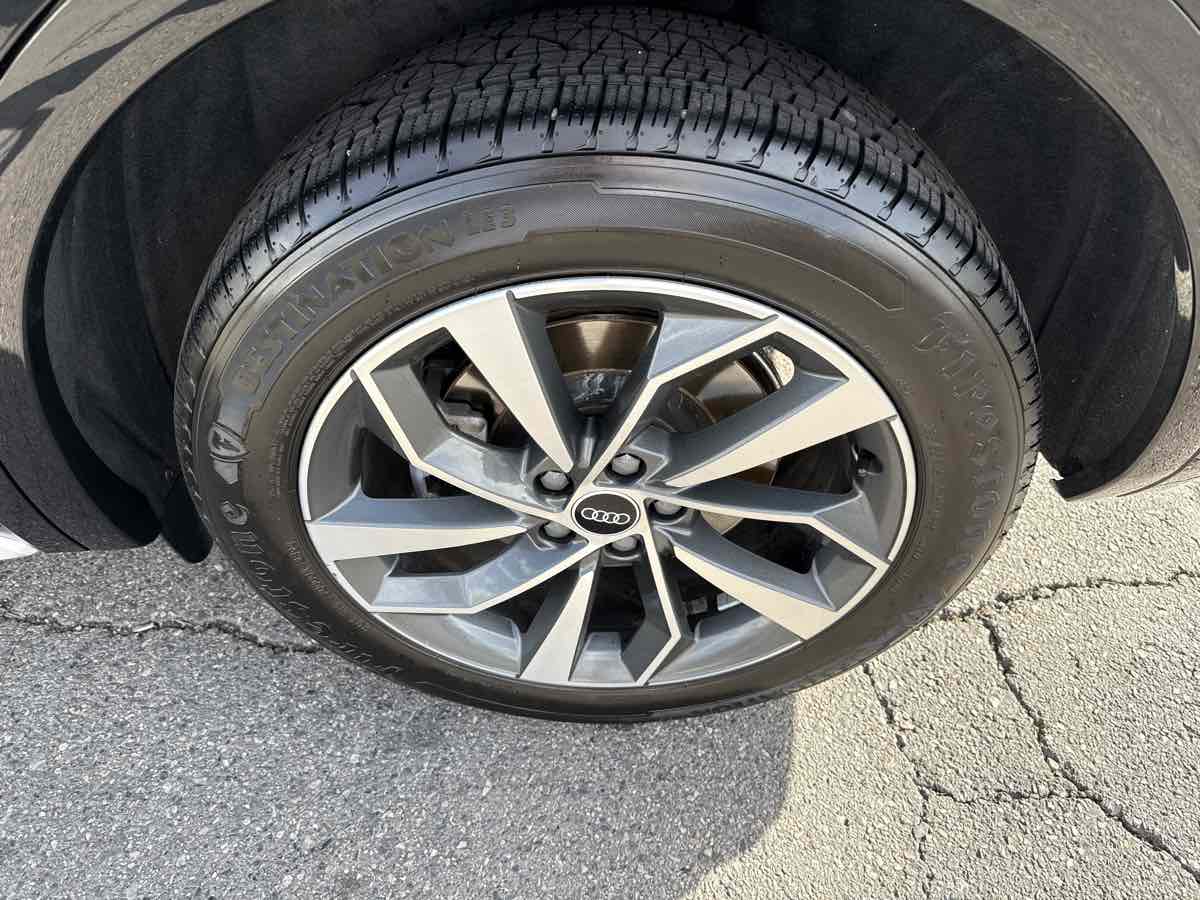 2021 Audi Q5 45 Premium Plus photo 6
