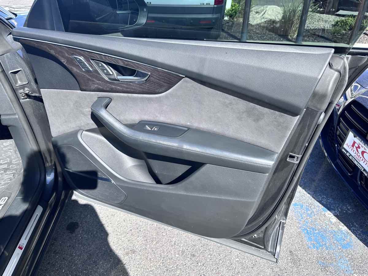 2019 Audi Q8 line Premium Plus photo 19
