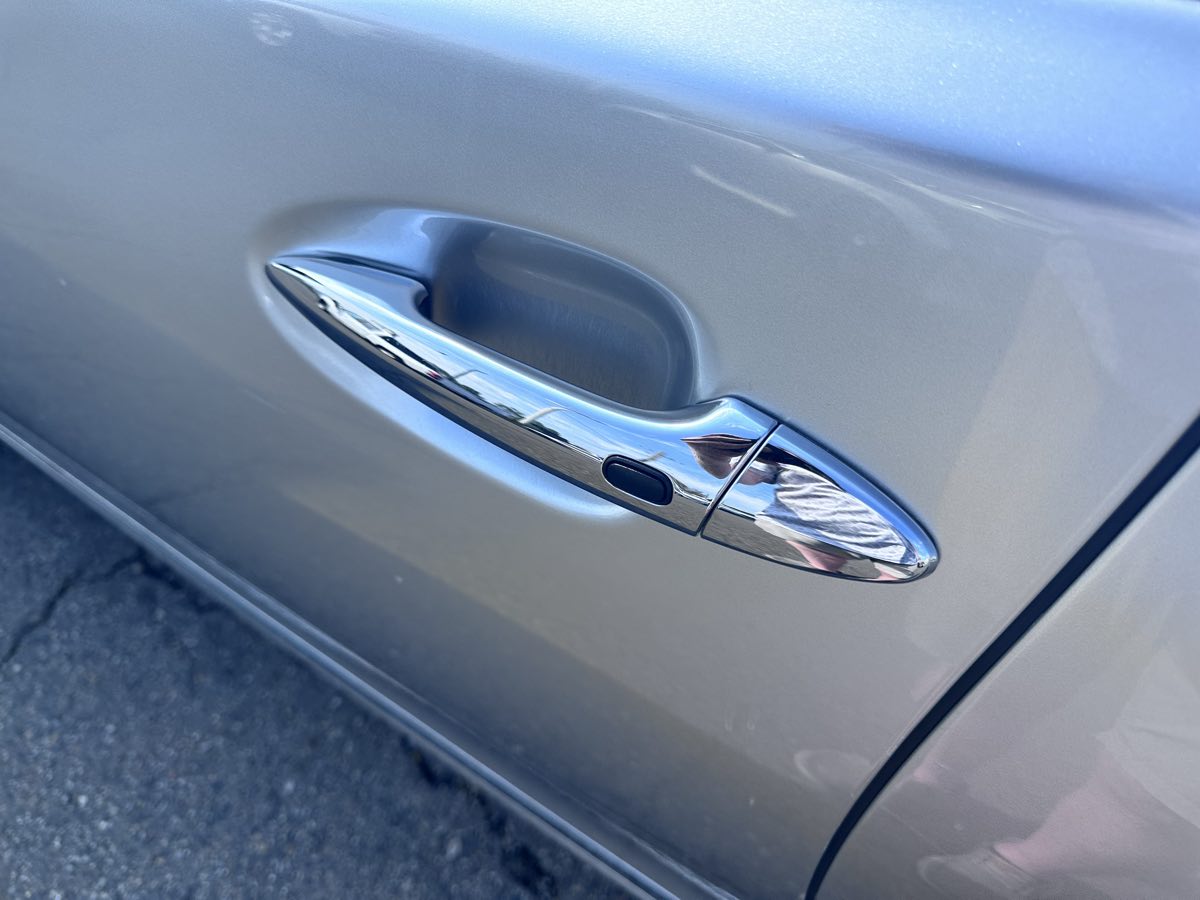 2007 Lexus LS 460 photo 9