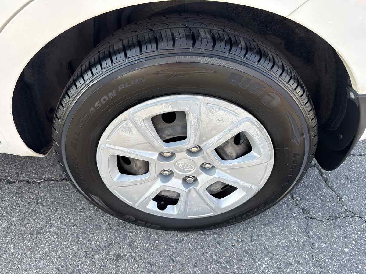 2013 Kia Soul Base photo 10