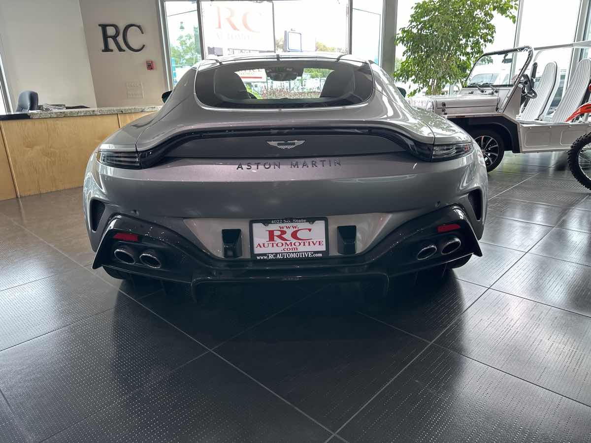 2025 Aston Martin Vantage AM6 photo 8