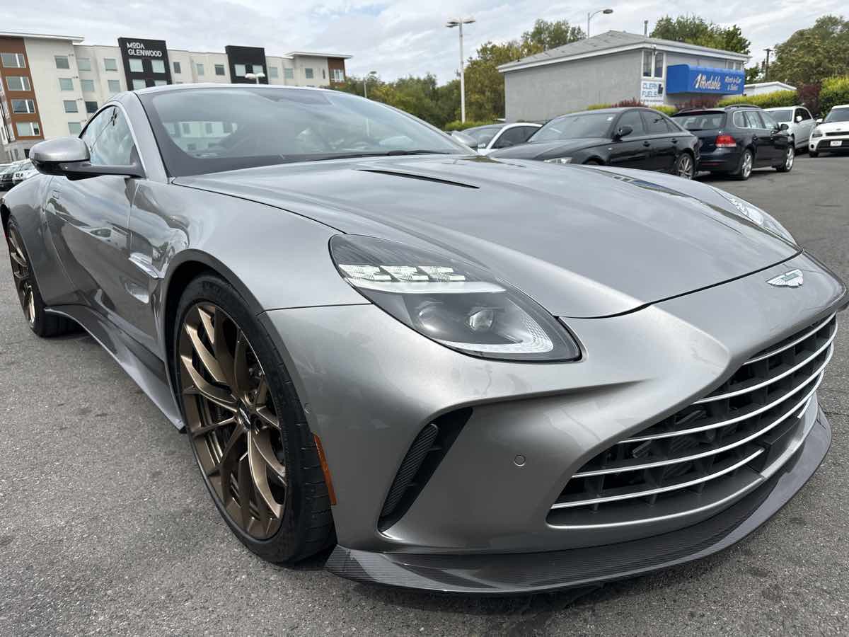 2025 Aston Martin Vantage AM6 photo 13