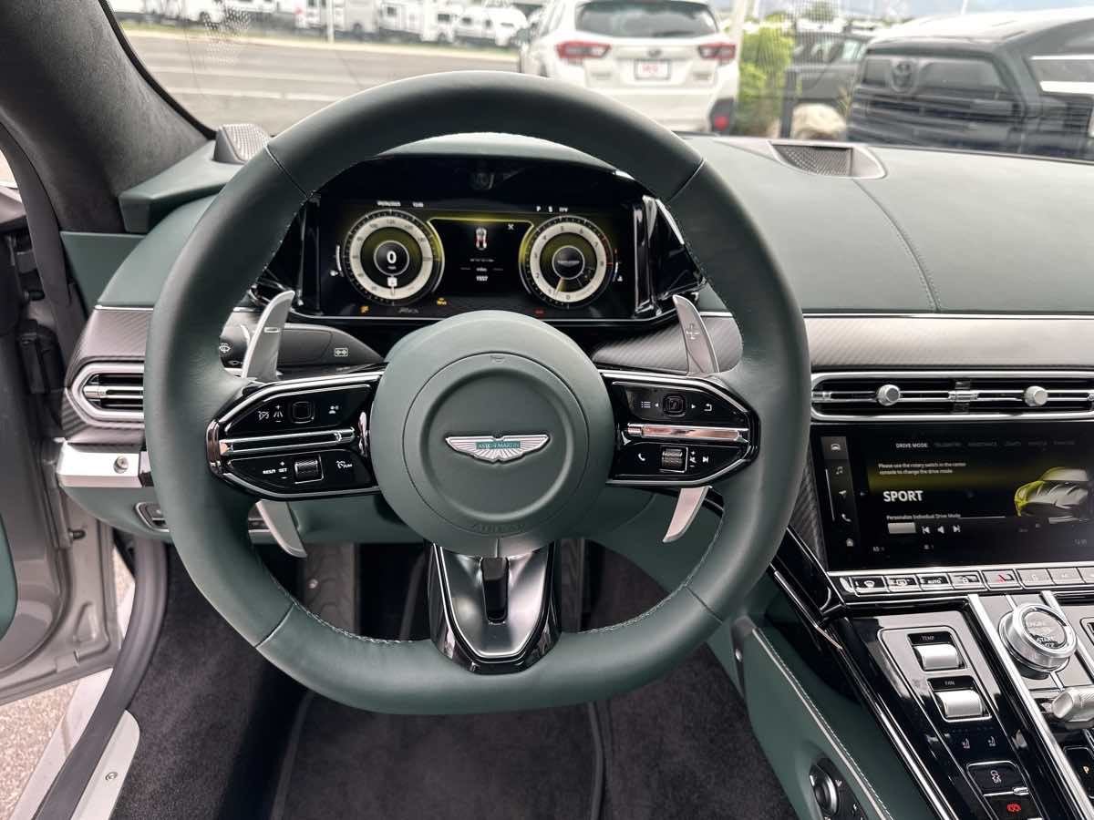 2025 Aston Martin Vantage AM6 photo 35