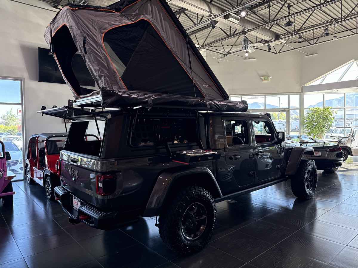 2021 Jeep Gladiator Rubicon photo 3