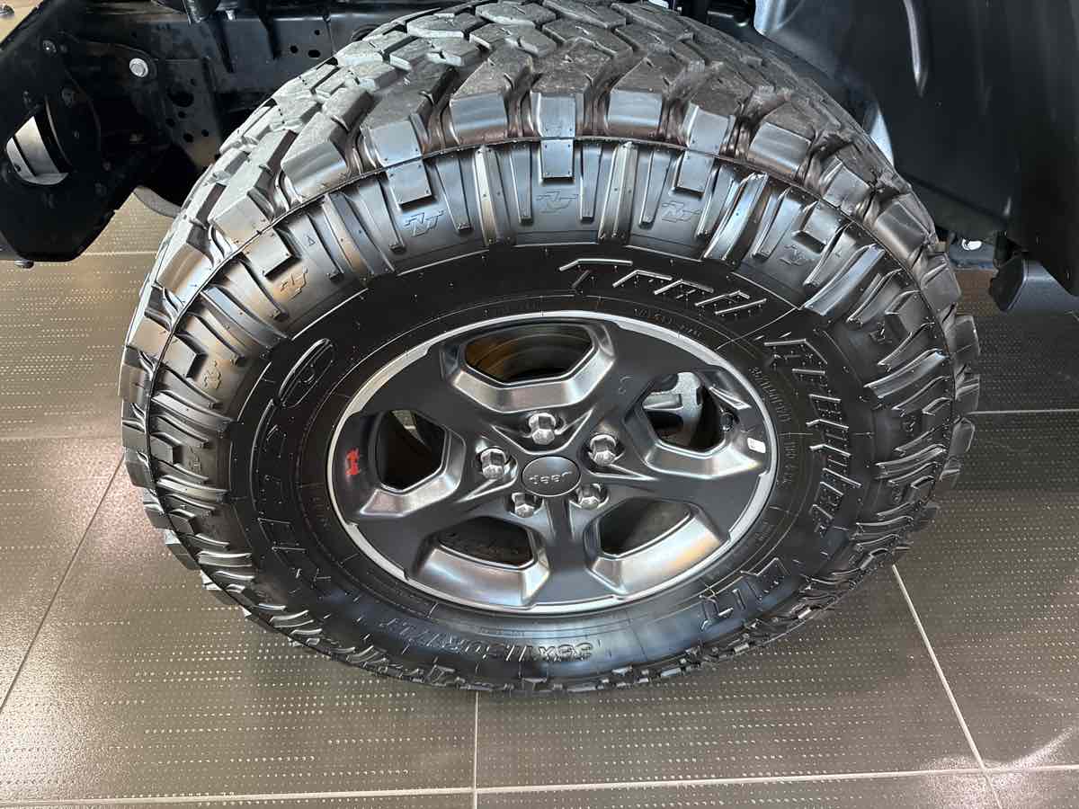 2021 Jeep Gladiator Rubicon photo 5