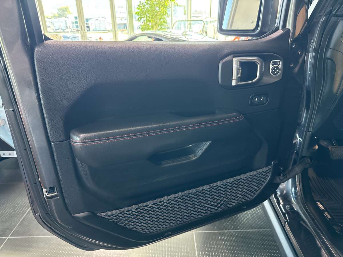2021 Jeep Gladiator Rubicon photo 9