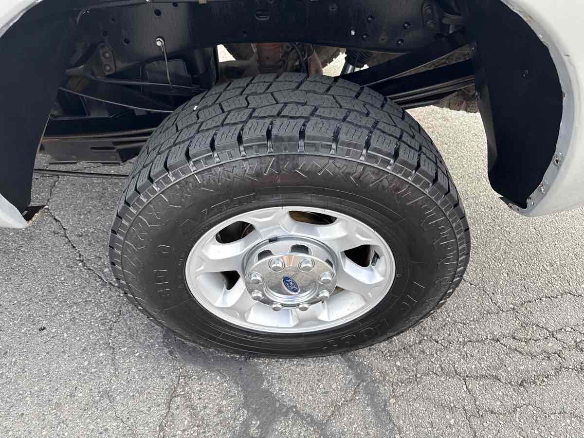 2013 Ford F-350 XL photo 10