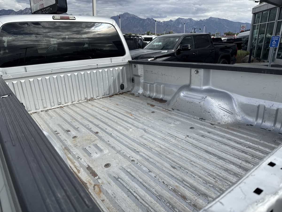 2013 Ford F-350 XL photo 16