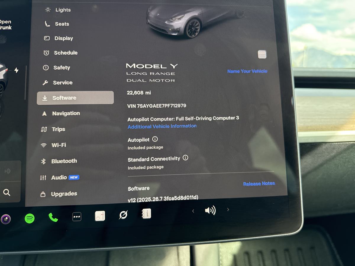 2023 Tesla Model Y Long Range photo 27