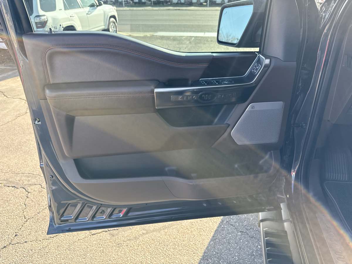 2022 Ford F-150 King Ranch photo 11