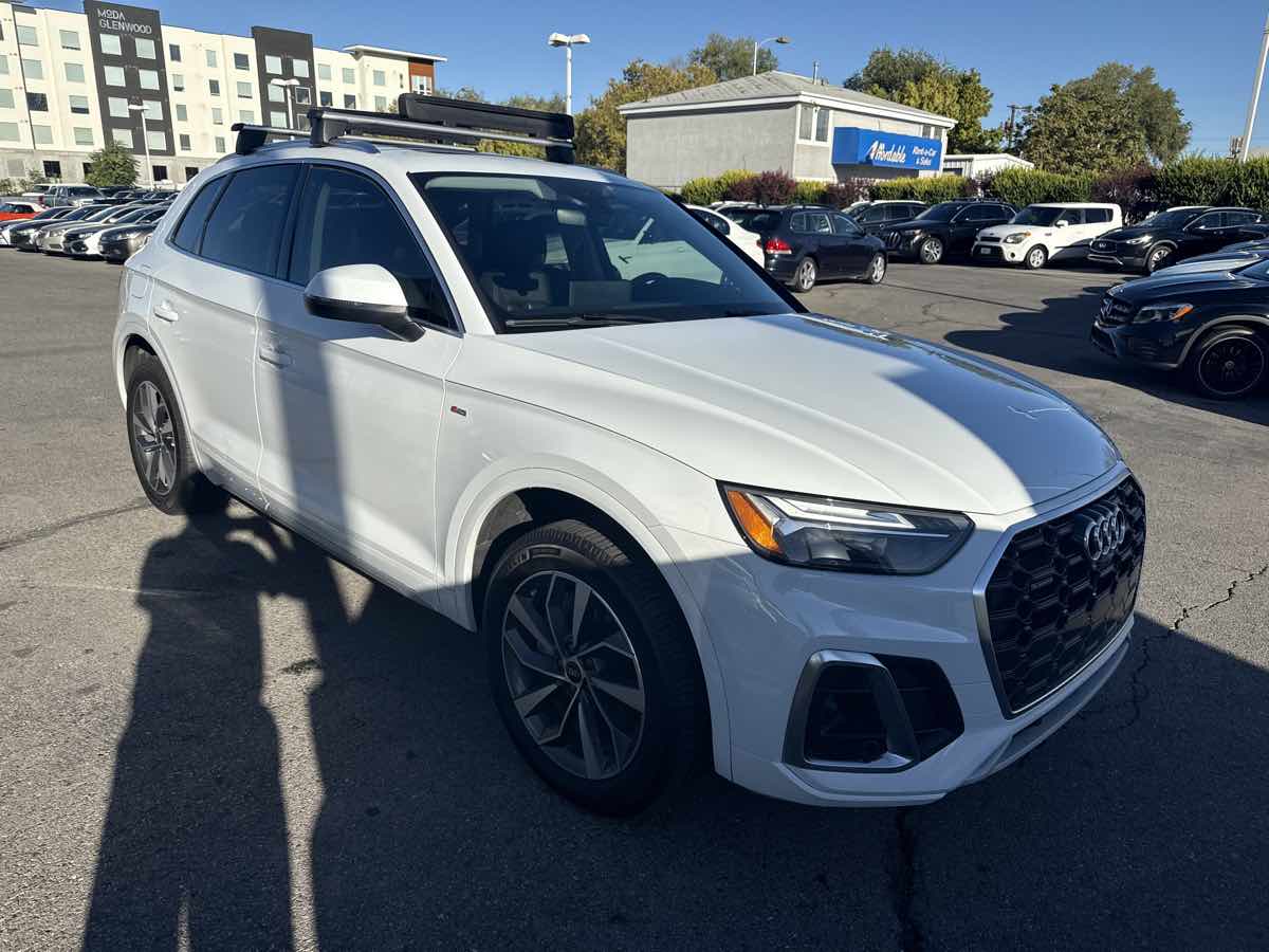 2023 Audi Q5 S line Premium Plus photo 4