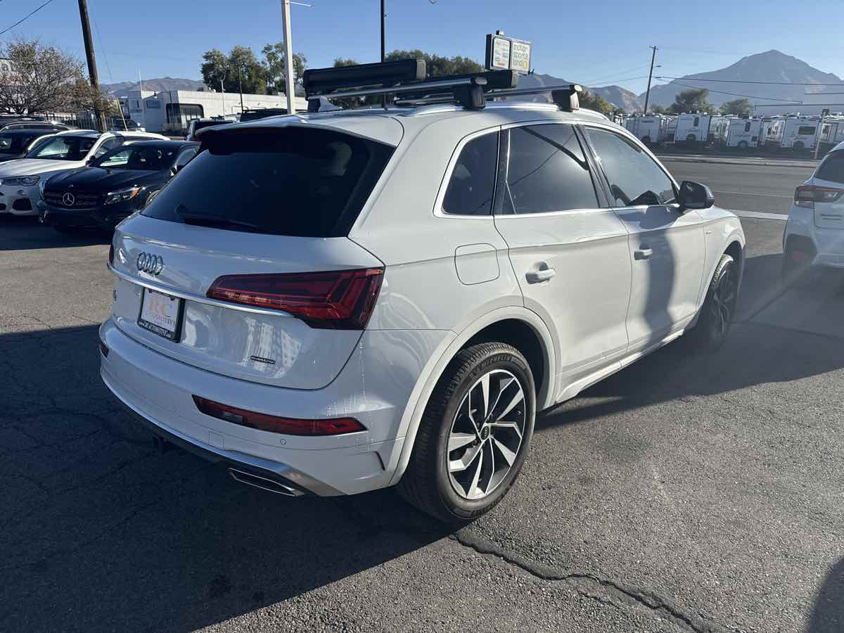 2023 Audi Q5 S line Premium Plus photo 6