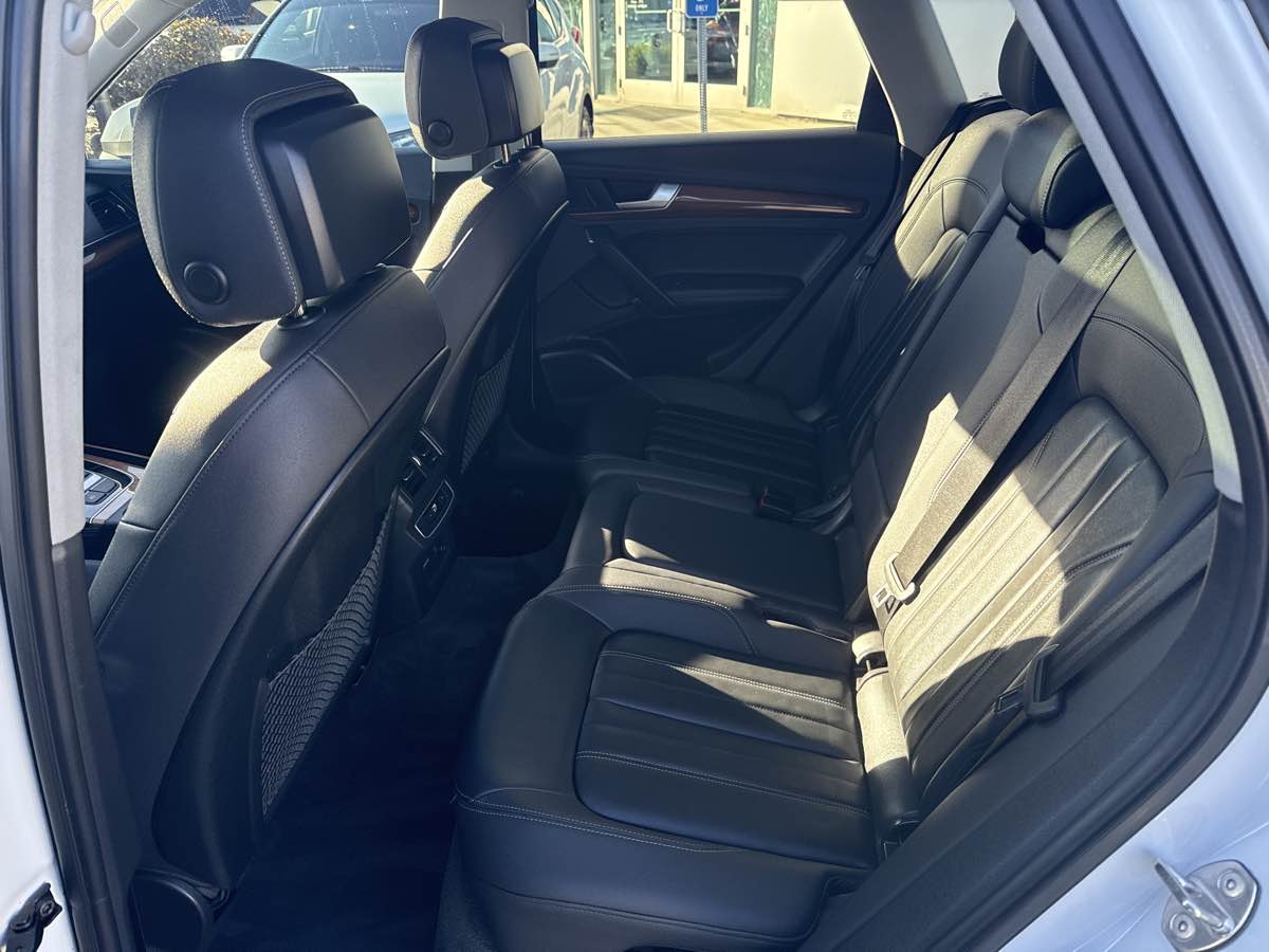 2023 Audi Q5 S line Premium Plus photo 15